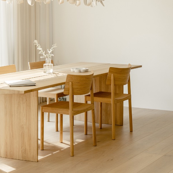 BOLIA Alp Dining Table 260 cm - Oiled Oak