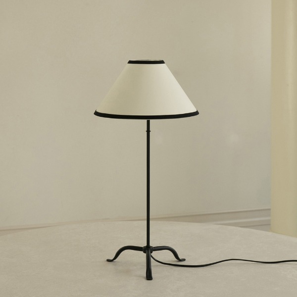 FF COLLECTIVE FLORE STAND LAMP - BLACK